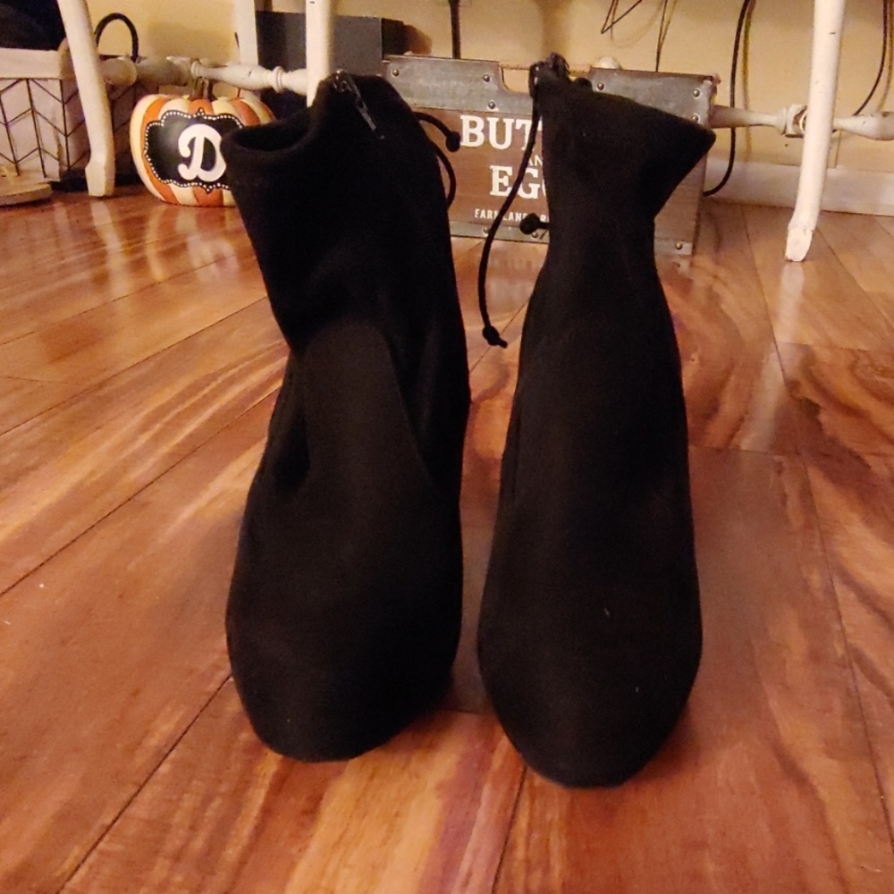 Black booties with cute lace up backs